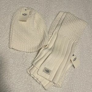 UGG scarf and hat set